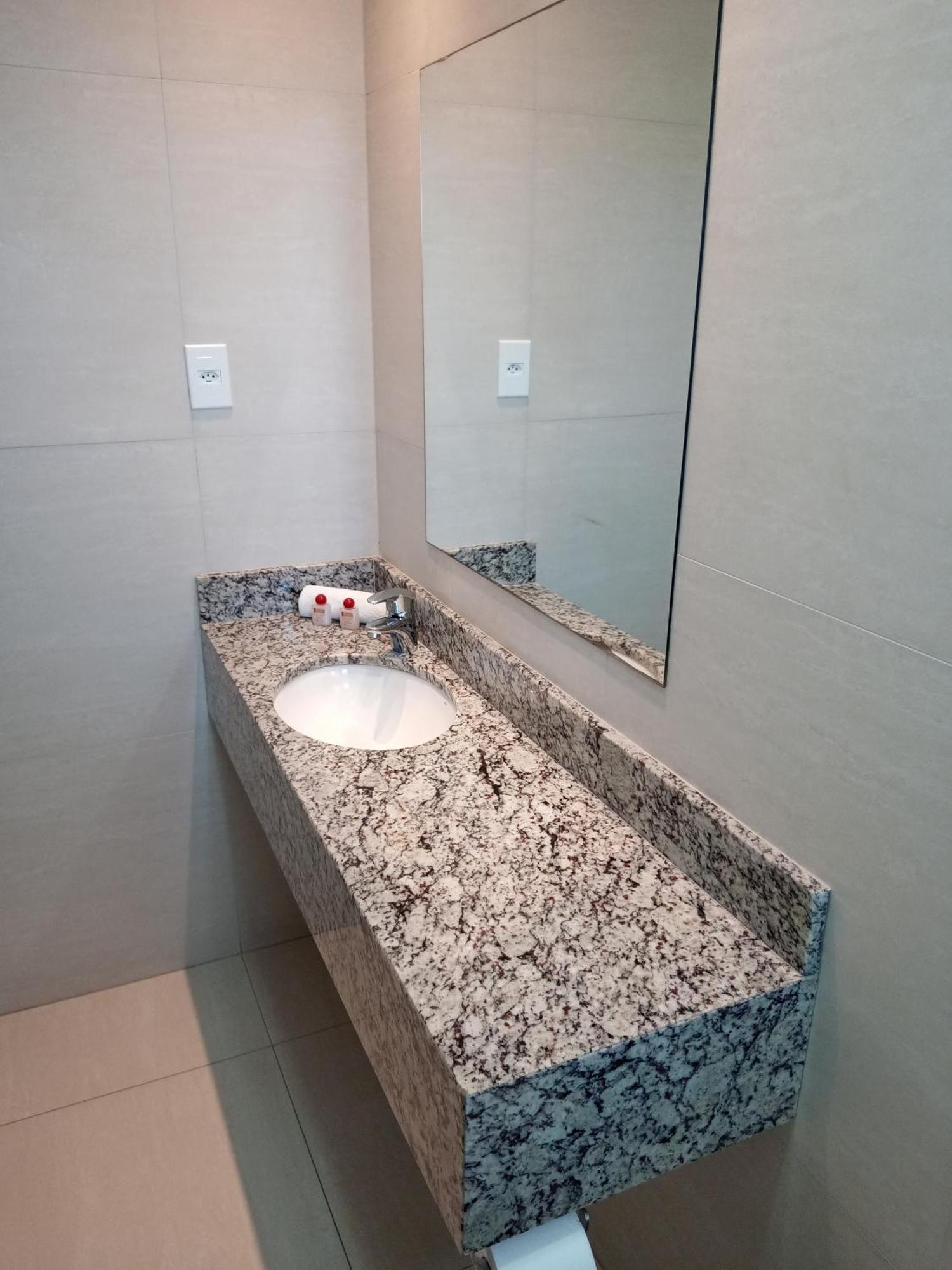 Hotel Smart Registro (Sao Paulo)