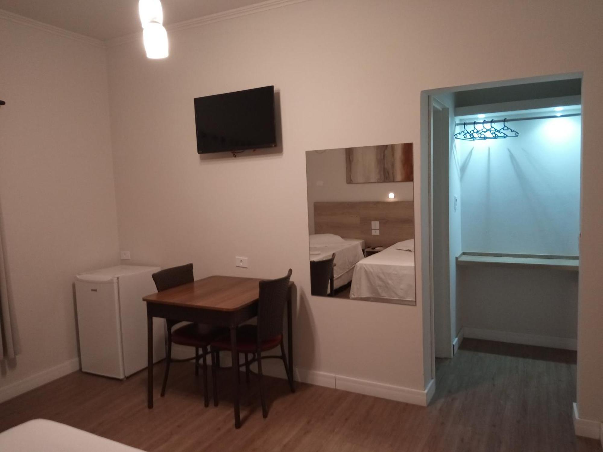 Hotel Smart